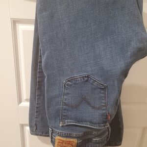 Levi's Women's Blue Skinny Jeans